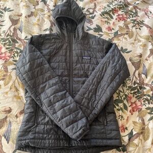 Men’s size small Patagonia jacket